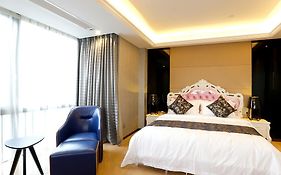 Pengman Beijing Rd. A-Mall Apartment